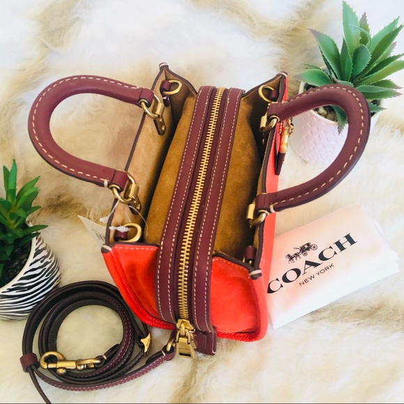 Authentic Brand New Coach Rogue 17 CB573 In Colorblock - Picture 4 of 13